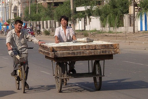 A0826007 - Street Scenes