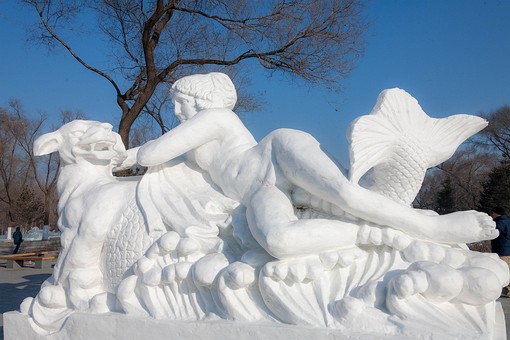 G1230232 - Snow Statues 2007