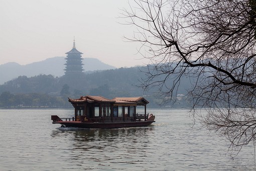 M0326185 - West Lake