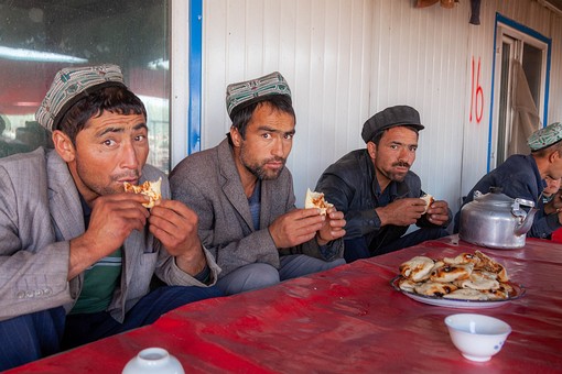 M1007341 - Restaurants