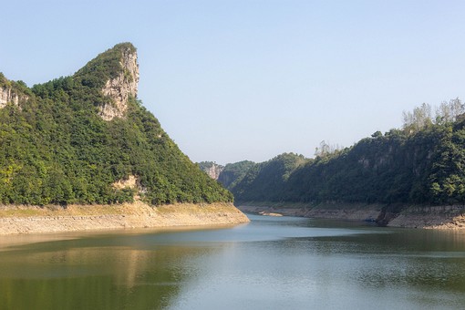 N0928576 - Village Scenery