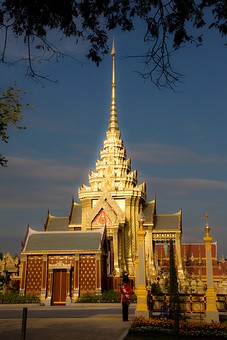 I1116009 - 06-Royal Crematorium