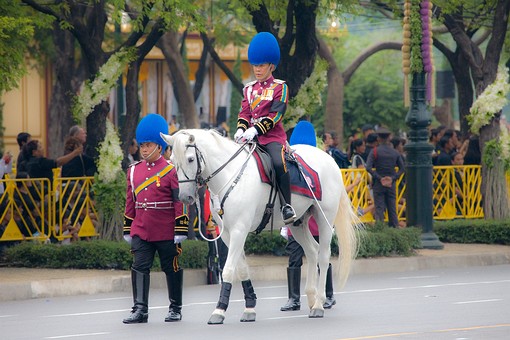 I1116161 - 09-Funeral Processio