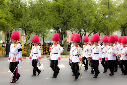 I1116347 - 09-Funeral Processio