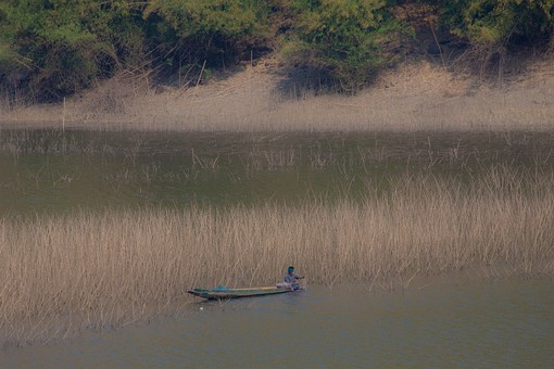 L0204211 - River-Fishing