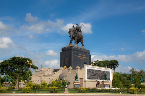 L0805429 - Monument Of King Ram