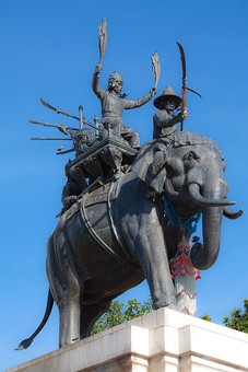 L0813631 - Don Chedi Monument