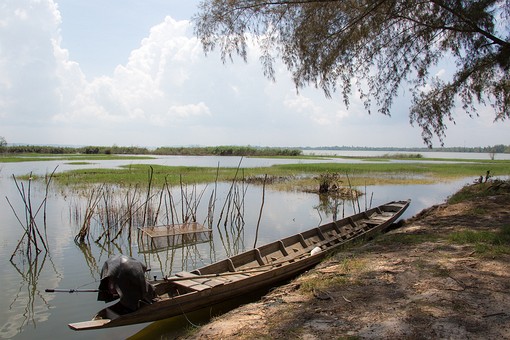 R0319009 - Hat Thong