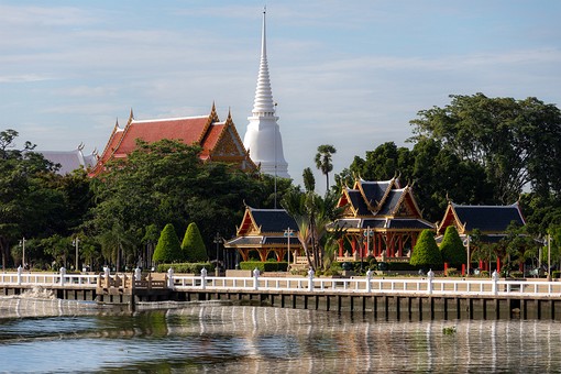 U0705172 - Wat Chaloem Phra Kia